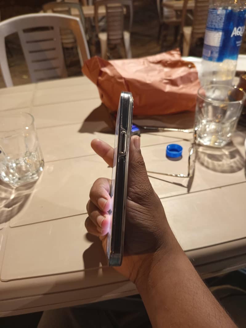 iPhone 14 pro max 1