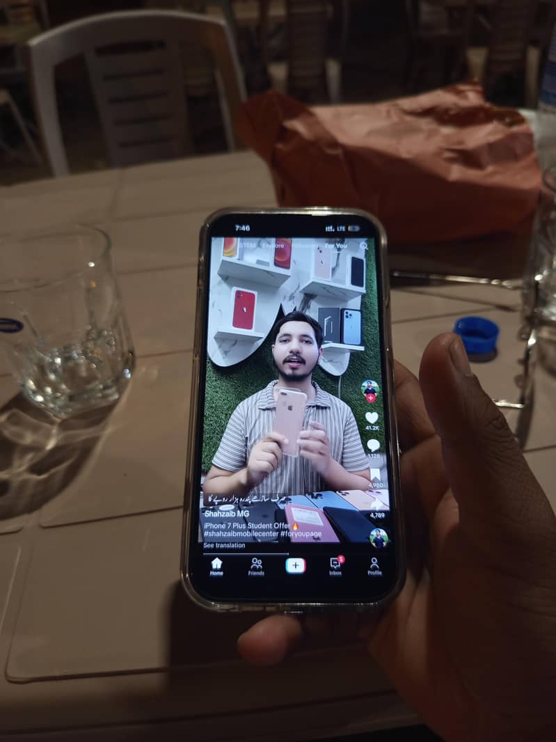 iPhone 14 pro max 4