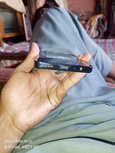 Tecno pova 5 pro 5g