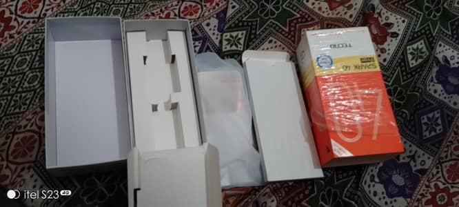 tecno SPark 40 pro Plus