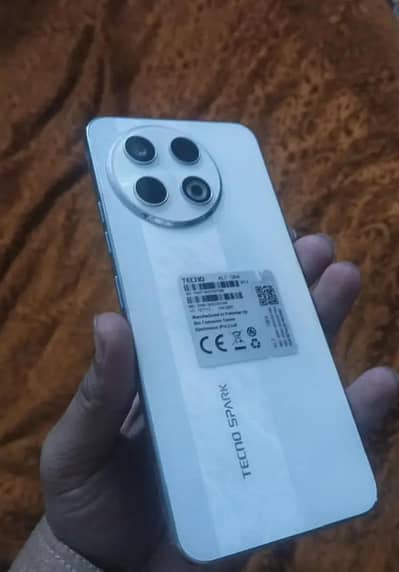 Spark 30 pro 8+128 GB
