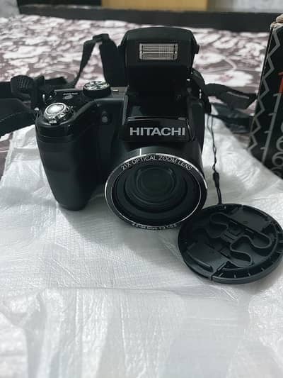 Hitachi HBC 161E Bridge Camera