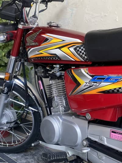 Model:24 shape 25 . Lush condition like New
