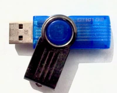 4GB USB Flash Drive – Working Condition