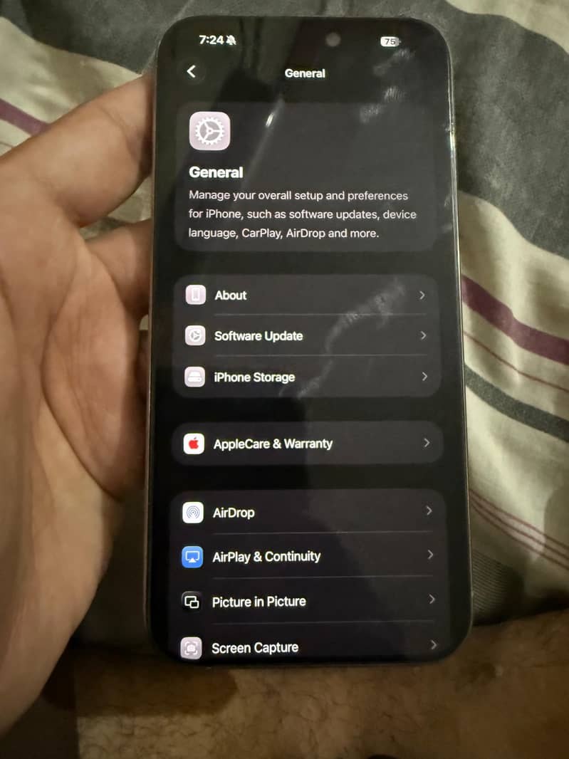 iPhone 15 pro max 8
