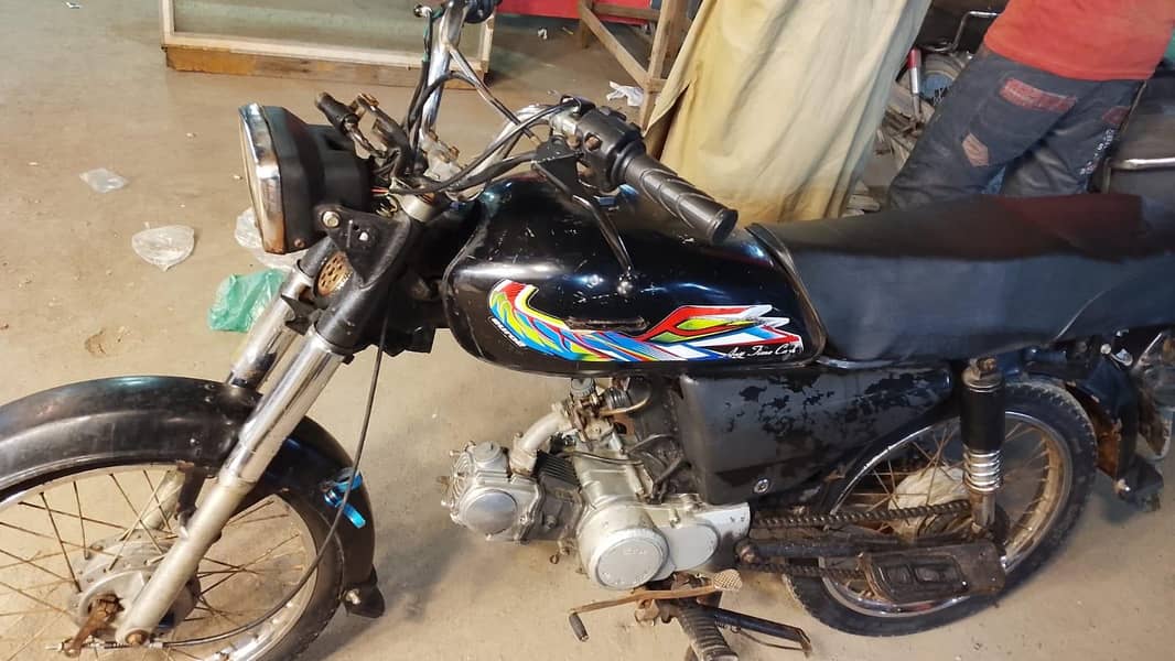 hero 2004 model 4