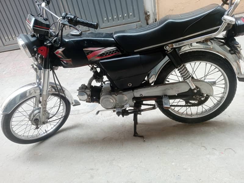 HERO CD70 4