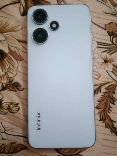 INFINIX HOT 30 PLAY 4-64 gb, 6000 mah For SALE
