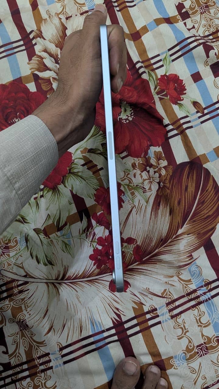 iPad Air M2 5