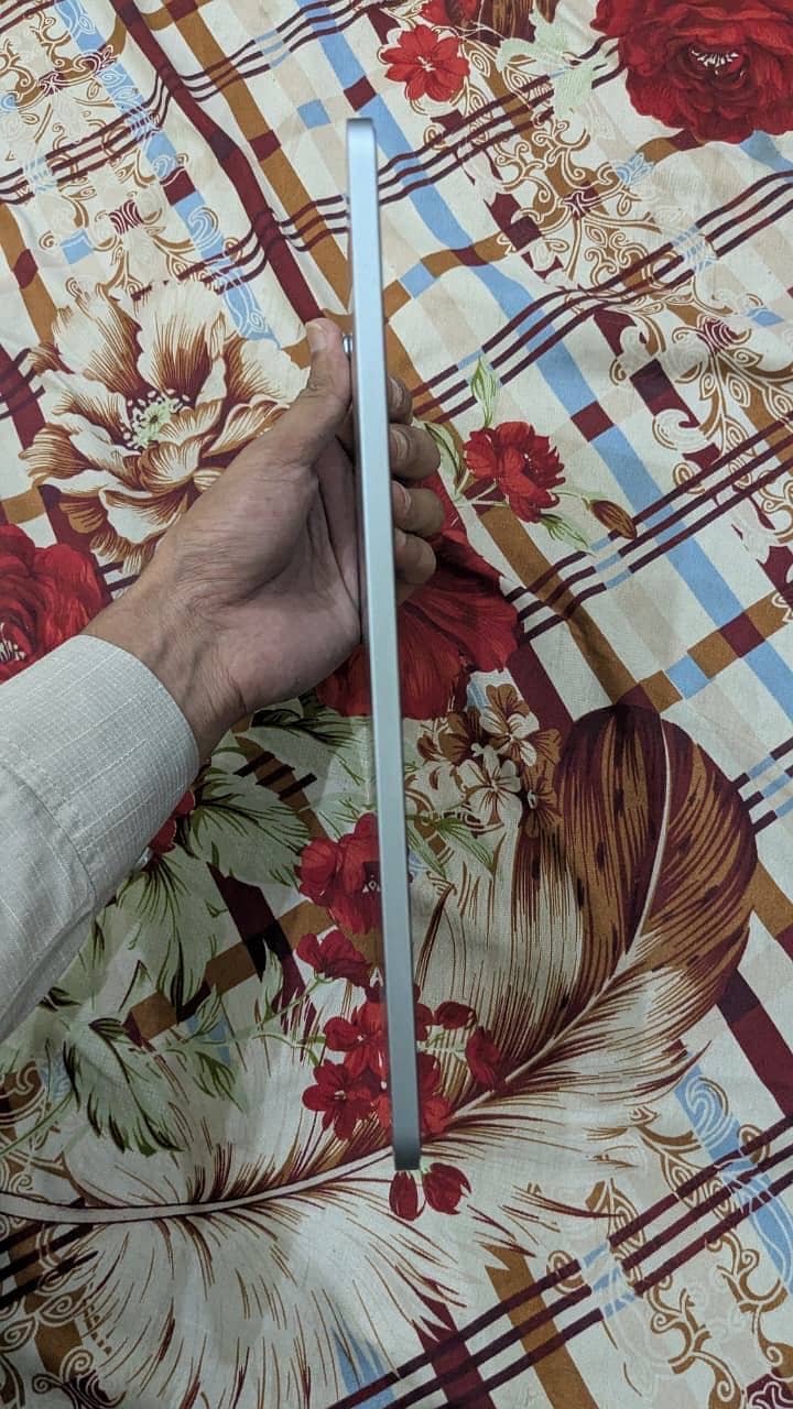 iPad Air M2 6