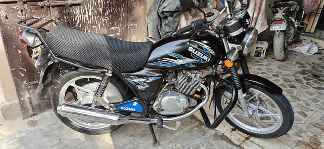 Suzuki gs 150se good condition