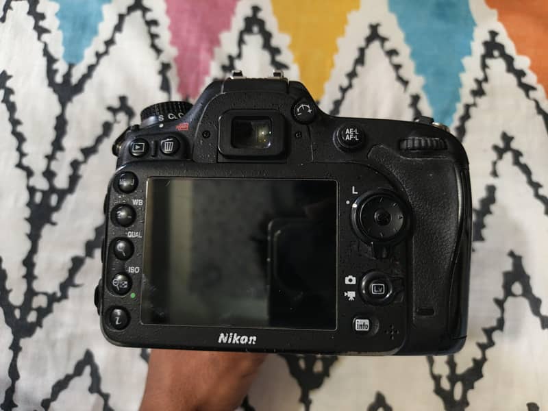D7100 1