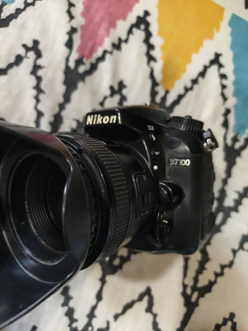 D7100 4