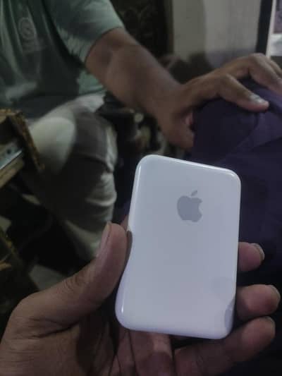 apple power bank