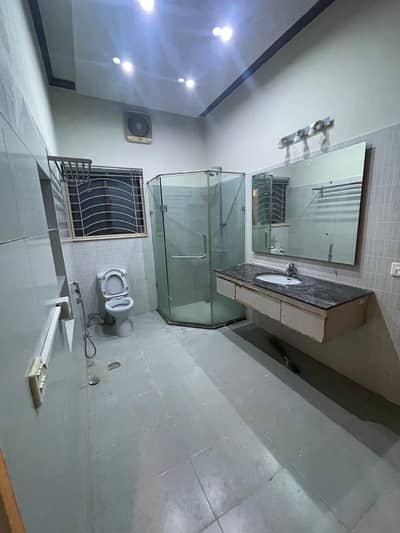 1 kanal semi furnished upper portion available for rent in DHA phase 5