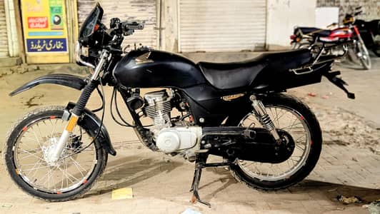 Honda deluxe original condition 10/9