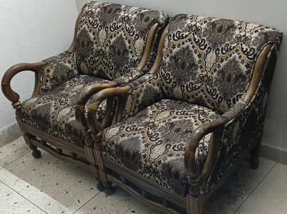 Classic Style 2 Single Seater Sofas