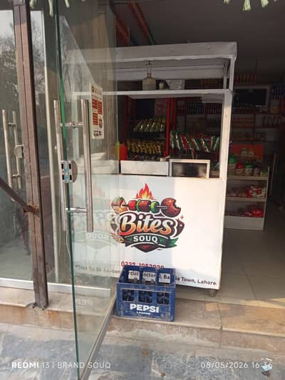 shawarma and burger and fryer Ada for sale  all things available