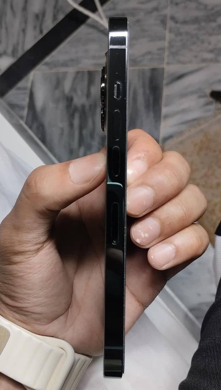 Iphone 13pro 2