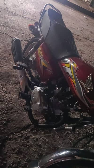 Honda 2019 125 bike