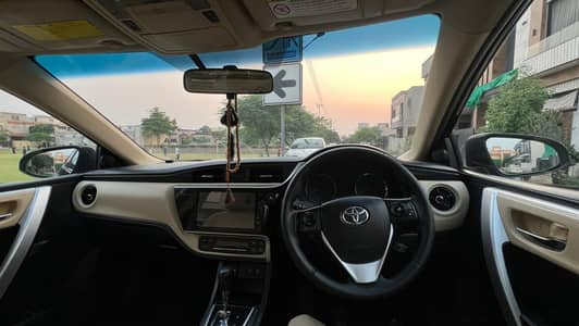 Toyota Corolla Altis Grande 1.8 – 2019