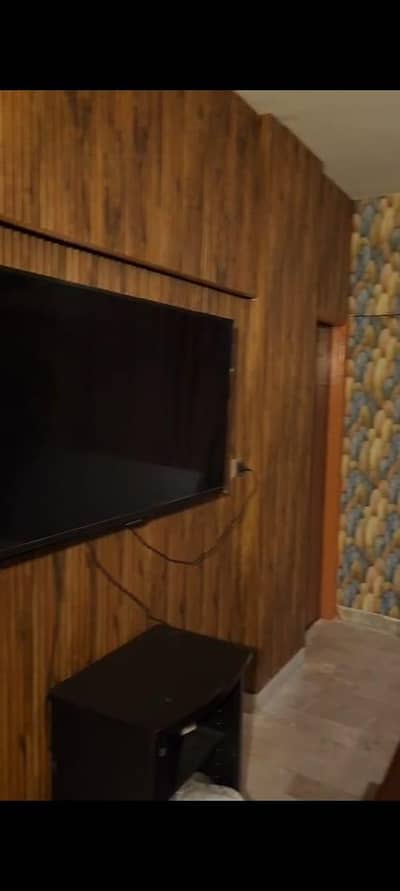 dha phase vi 3 bad DD 3rd floor fully furnished famliy/ bachelor's