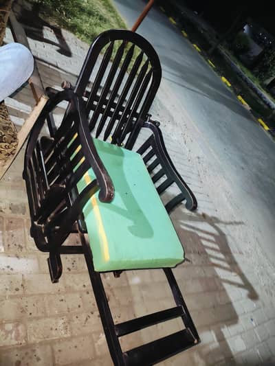 chair used 10/5 health