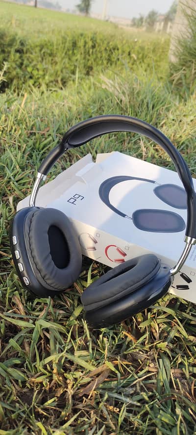 P9 Wireless Headphones – Premium Sound & Stylish Design