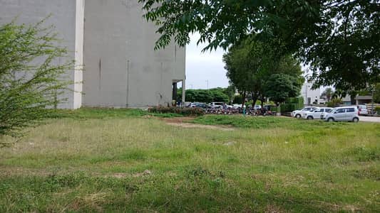8 Marla commercial CCA 2 plot for sale DHA Lahore phase 8 ideal location