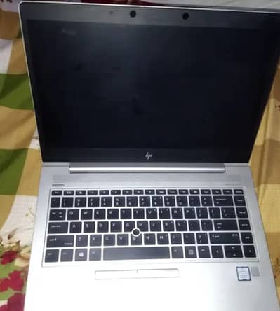 HP Elitebook G6 - 16GB rAM / 256 ssd