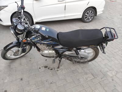 Suzuki GS 150SE