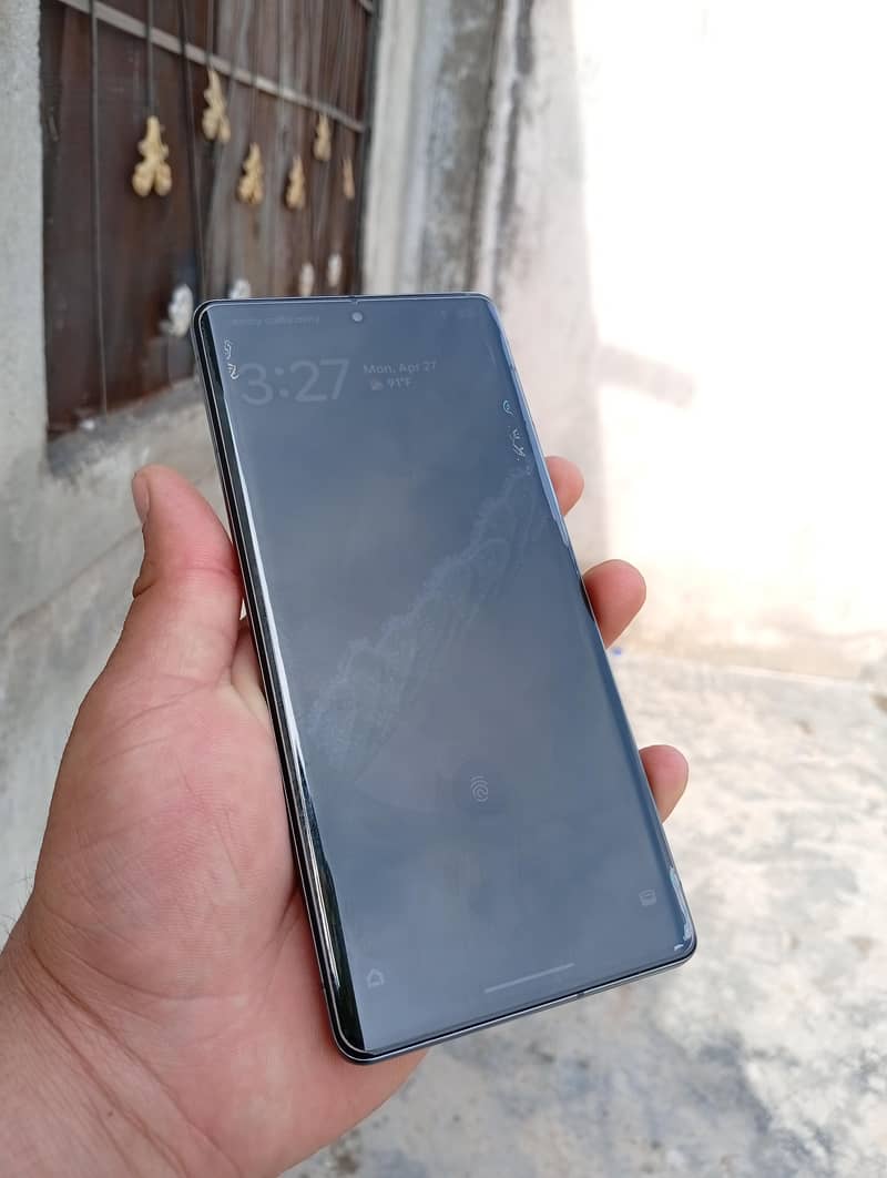 Google pixel 7 pro 4