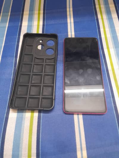 Selling tecno spark