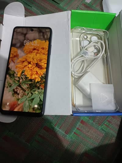 Infinix Smart 8 Plus 4GB/64GB One Year Used - Excellent Condition