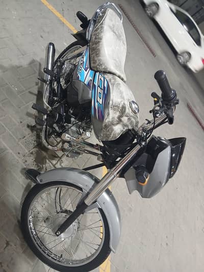 CD Dream 70 One hand used Bike