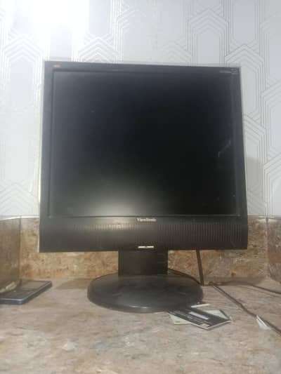 22 inch view sonic LCD for Sale