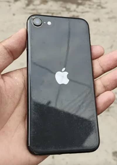 iPhone SE 2020 all ok 10 by 10 water pack 64  gb MDM