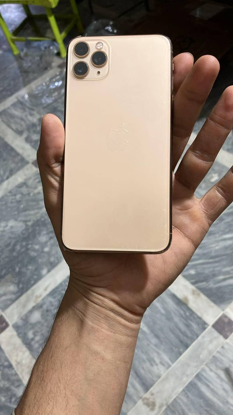 iphone 11 pro max 3