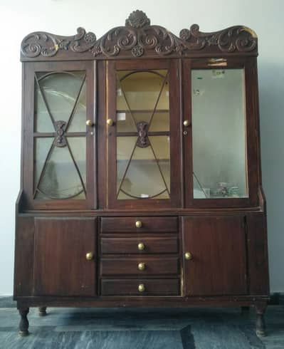 Wooden Almari for sale.