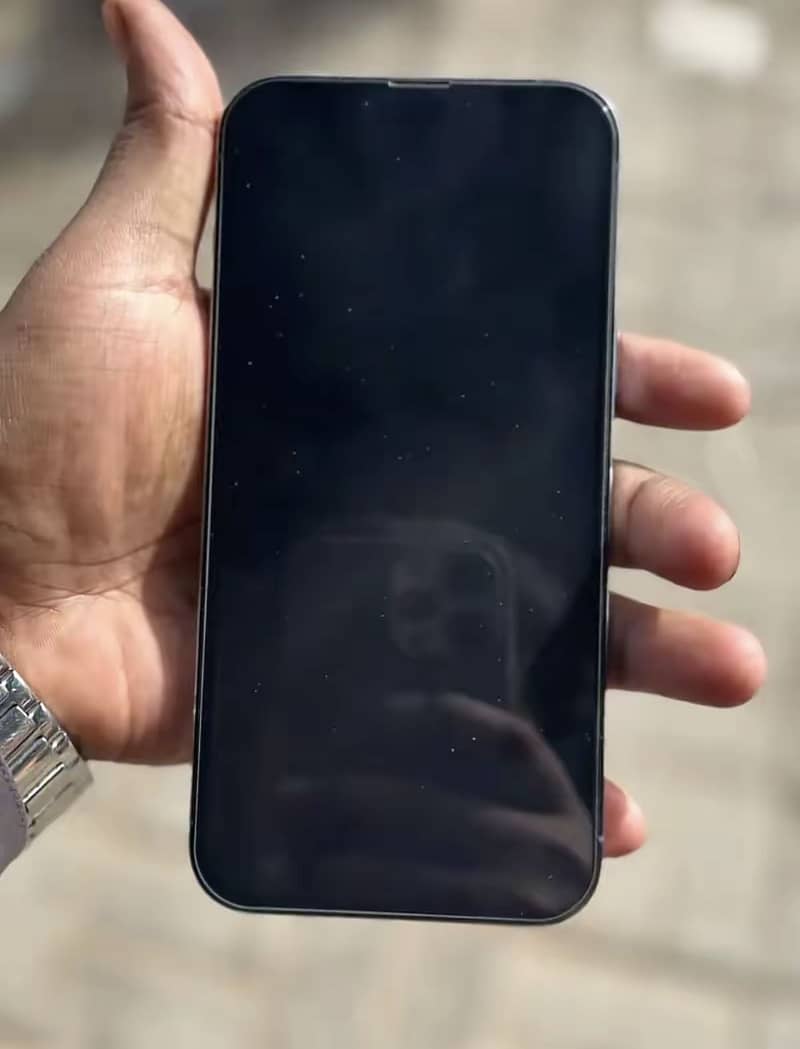Iphone 13 pro max 1