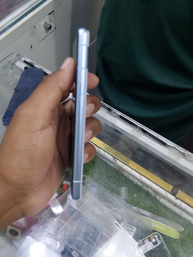 Google Pixel 7a 3