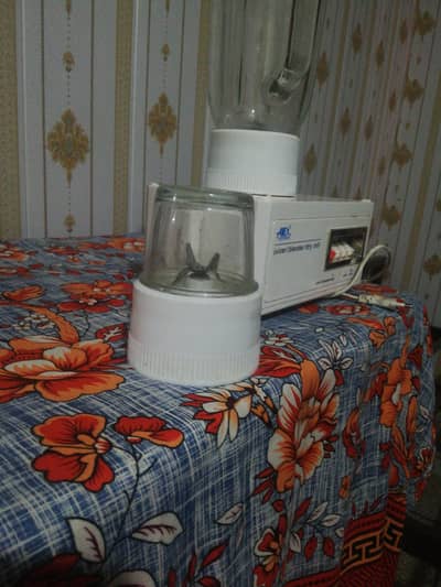 Juicer blender dry mill
