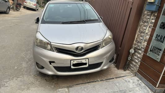 Toyota vitz 13/15