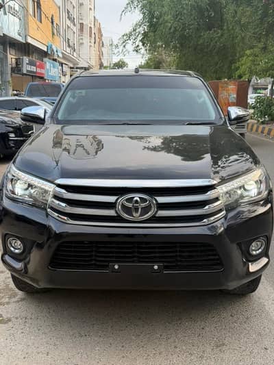 Toyota Revo v 2020,available in karachi
