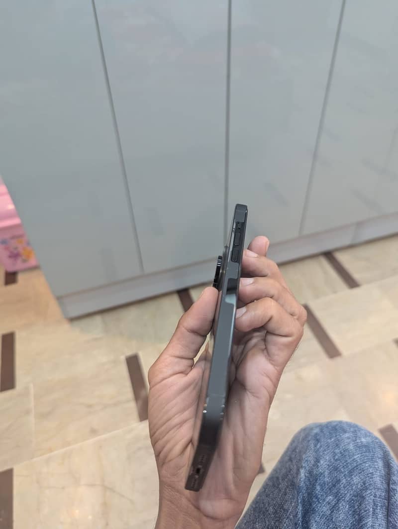 iPhone 14 Pro Max 3