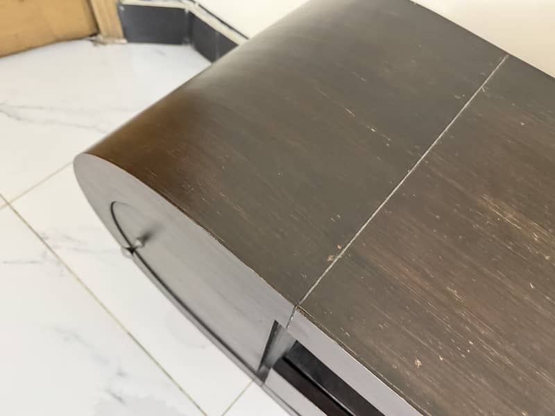 TV CONSOLE TABLE 2
