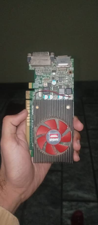 AMD Radeon R5 430 2gb directx12 supported 100 condition