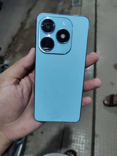 tecno spark 20 8/256 gb  urgent sale 03360348798