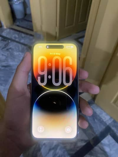 14 pro golden colour (rare piece)
