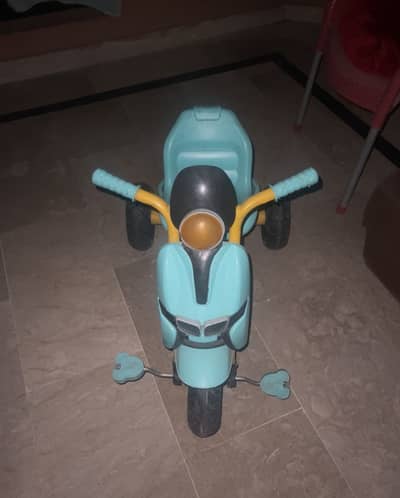 cycle for sale  2-3 year kid